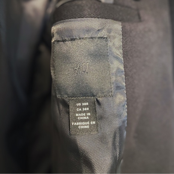 H&M | Trench coat - Picture 3 of 3